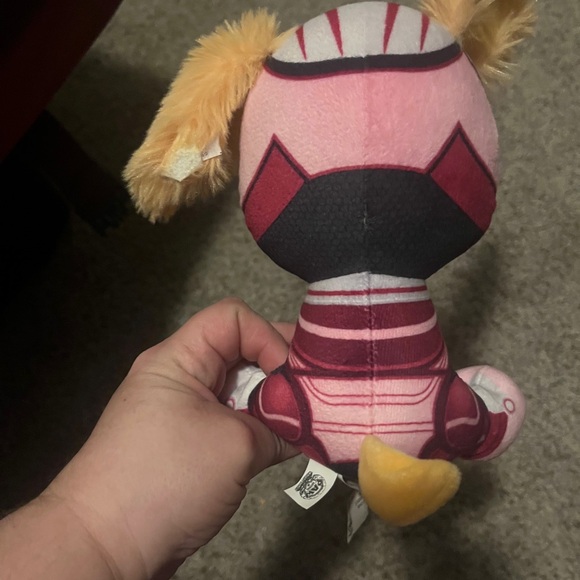 Paw Patrol the Movie Skye 7 inch plush - Picture 2 of 4